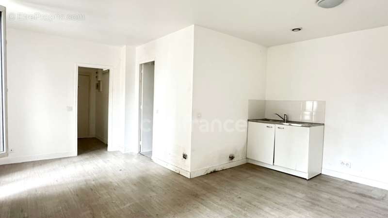 Appartement à PARIS-11E