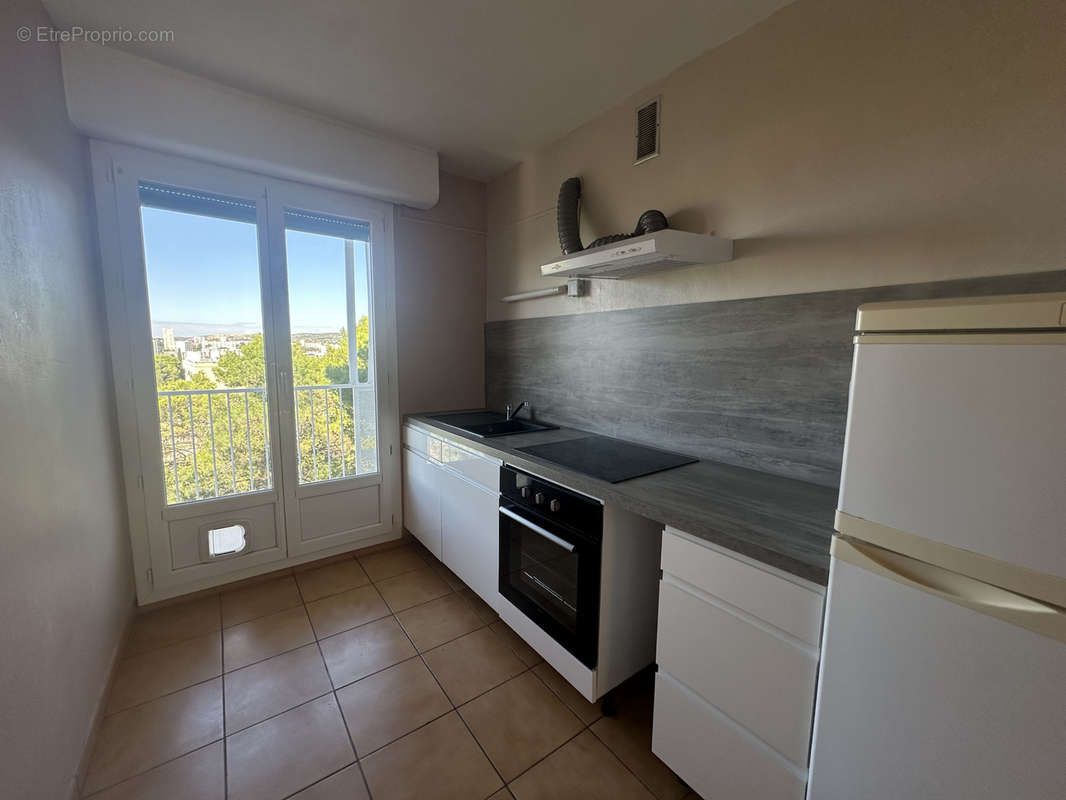 Appartement à MARSEILLE-13E