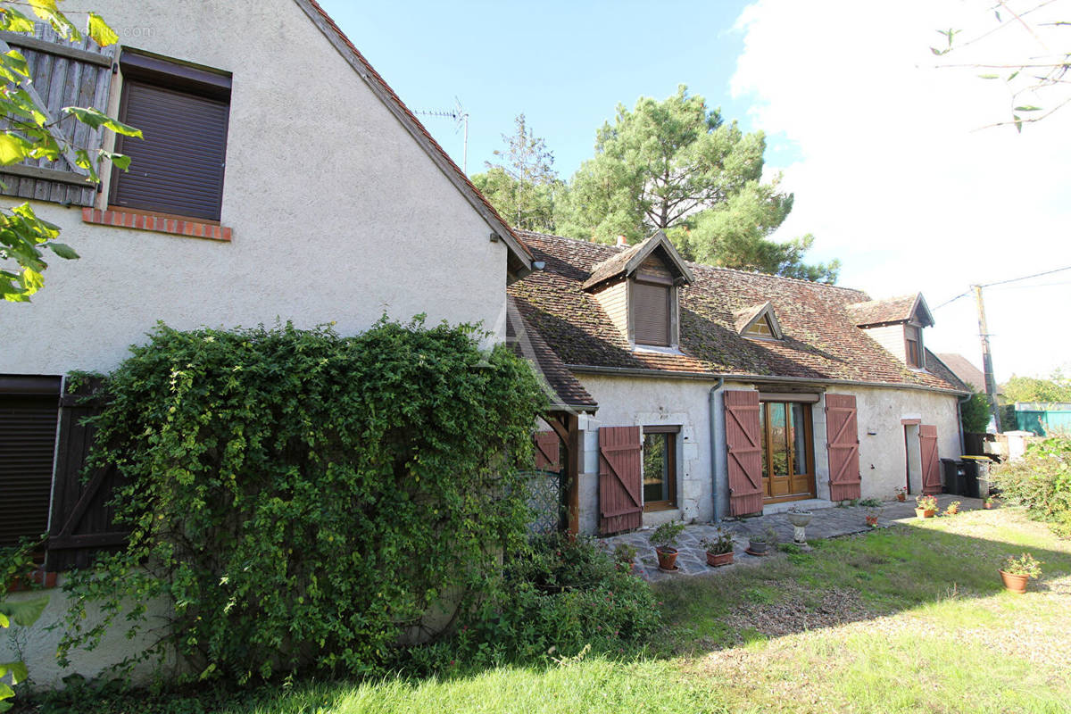 Maison à SAMBIN