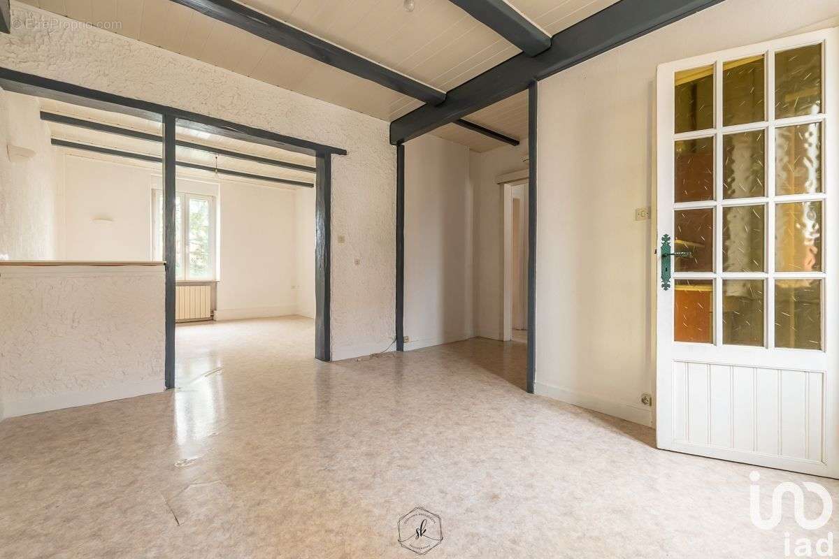 Photo 6 - Appartement à MONTOIS-LA-MONTAGNE