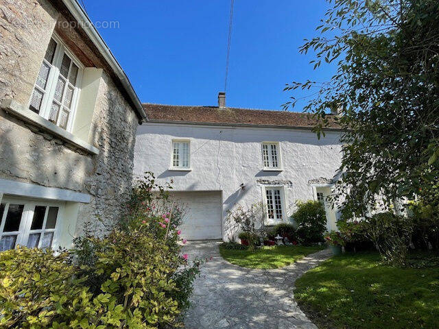 Maison à LA FERTE-GAUCHER