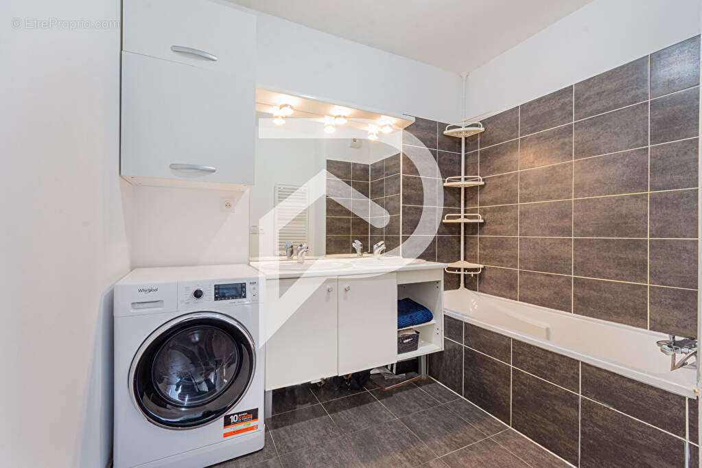 Appartement à MARSEILLE-9E