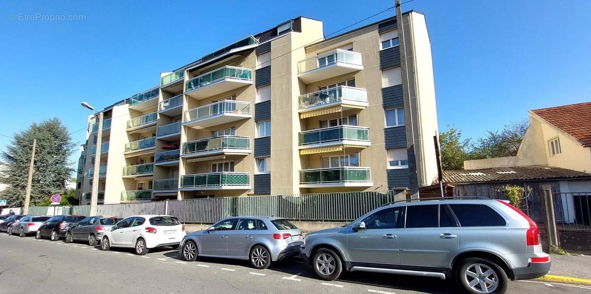 Appartement à LIVRY-GARGAN