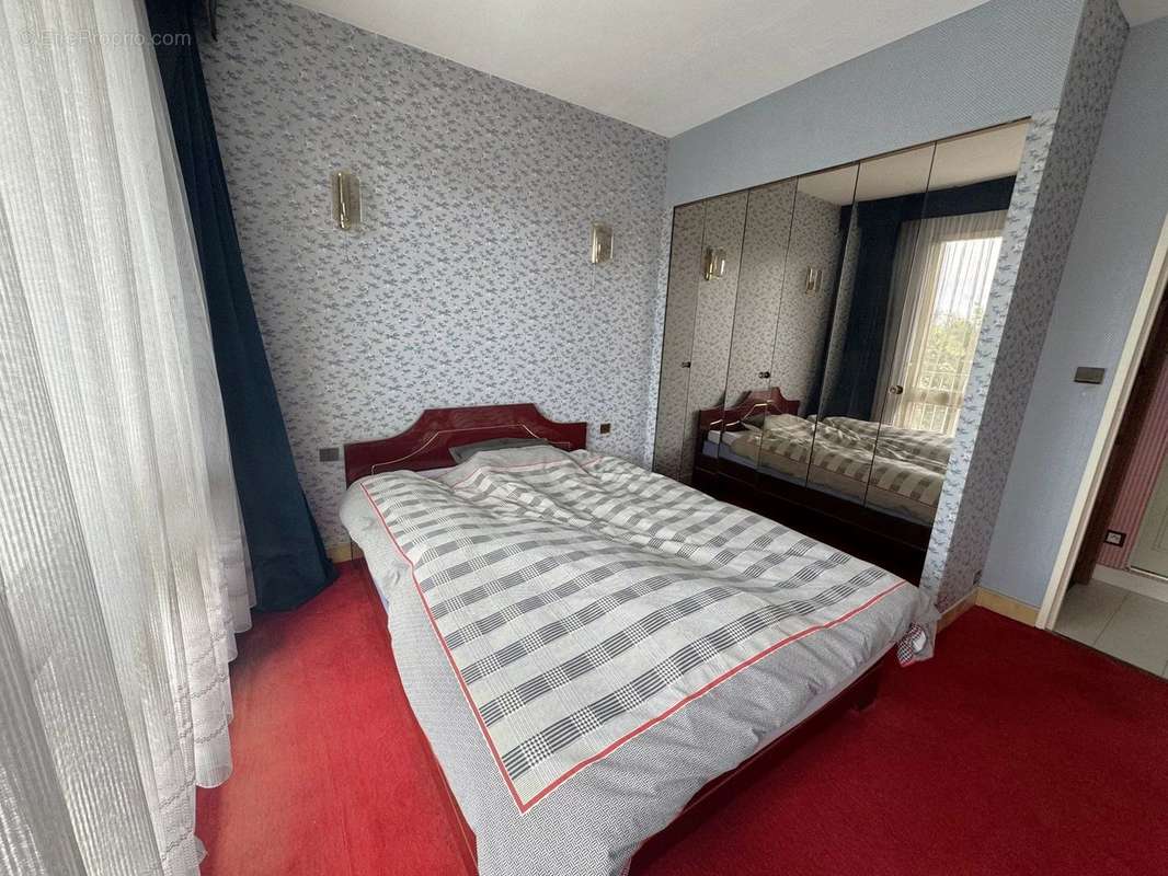 Appartement à LIVRY-GARGAN