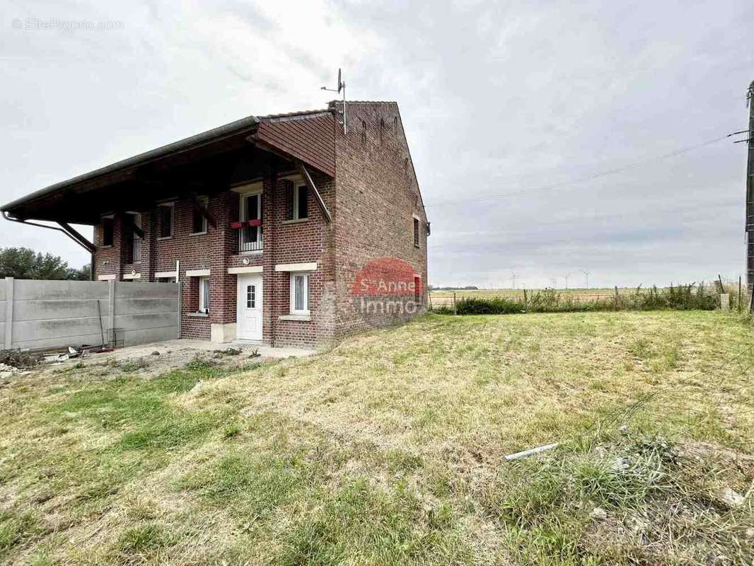 Maison à FONCHES-FONCHETTE