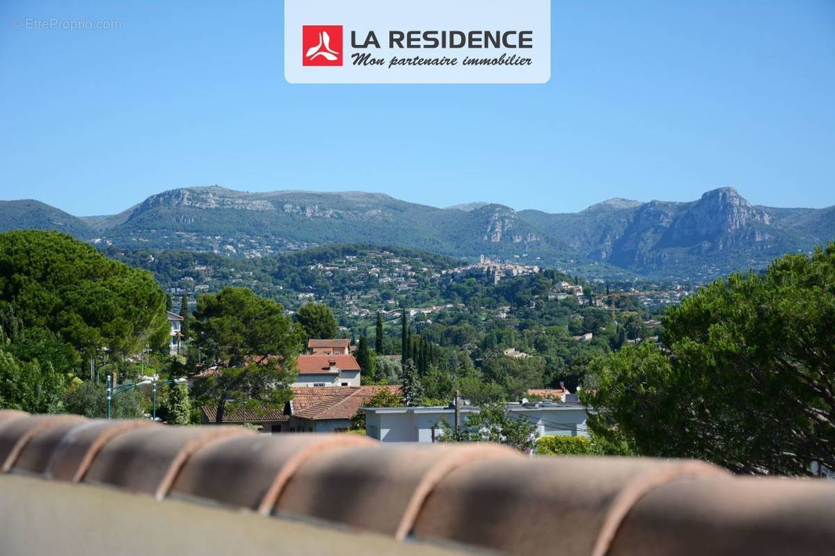 Appartement à VILLENEUVE-LOUBET