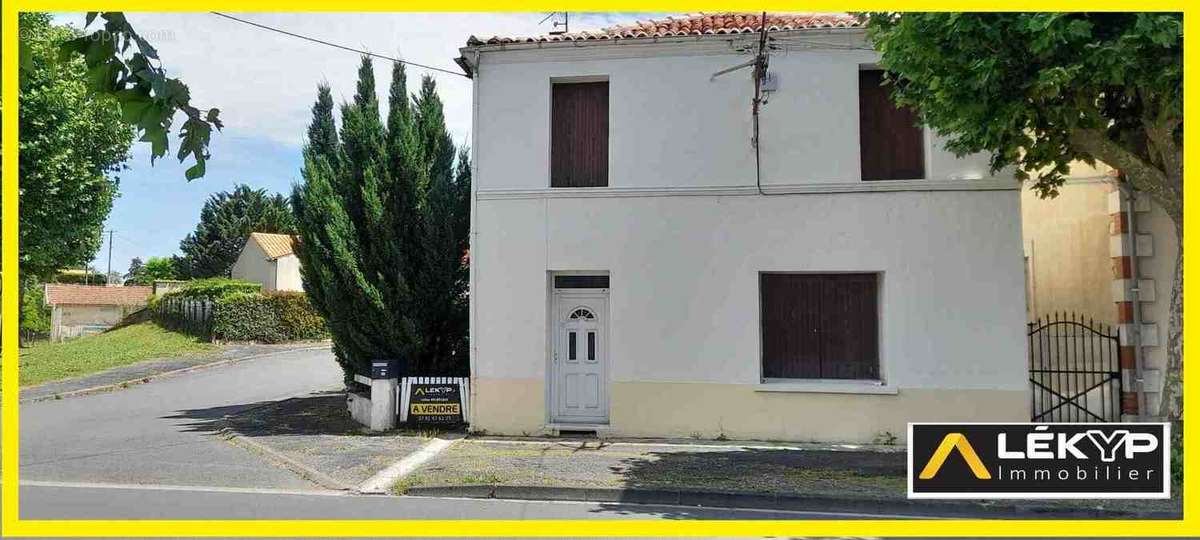 Maison à SAINT-JEAN-D&#039;ANGELY