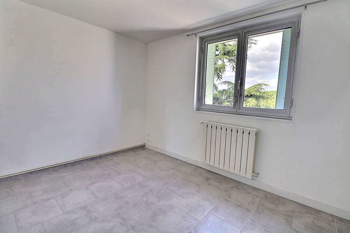 Appartement à MARSEILLE-12E