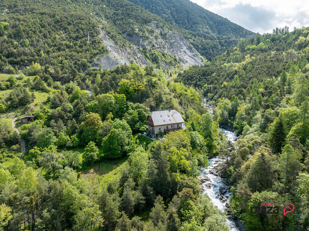 Appartement à SAINT-ANDRE-D&#039;EMBRUN