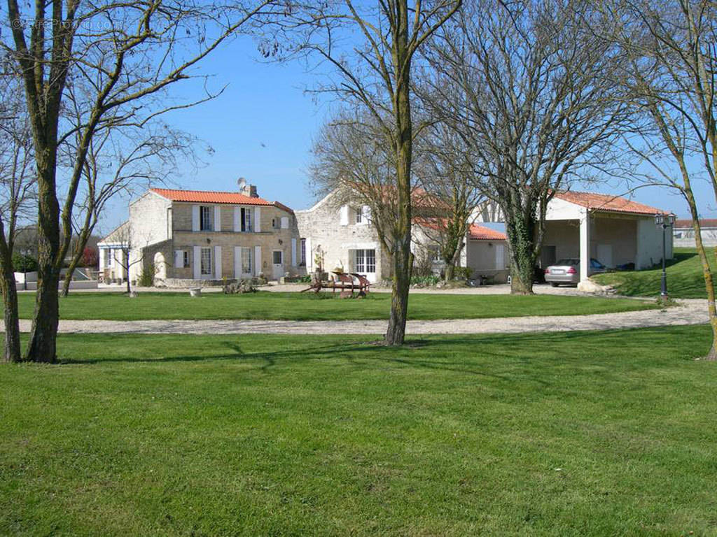 Maison à LA ROCHELLE