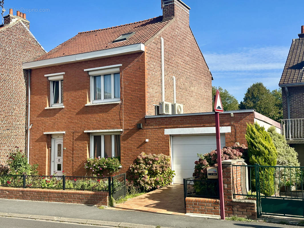 Maison à LAMBRES-LEZ-DOUAI