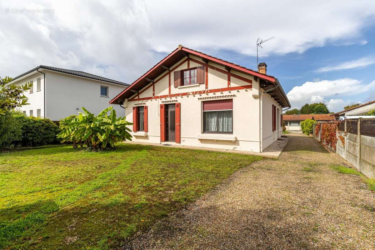 Appartement à PESSAC