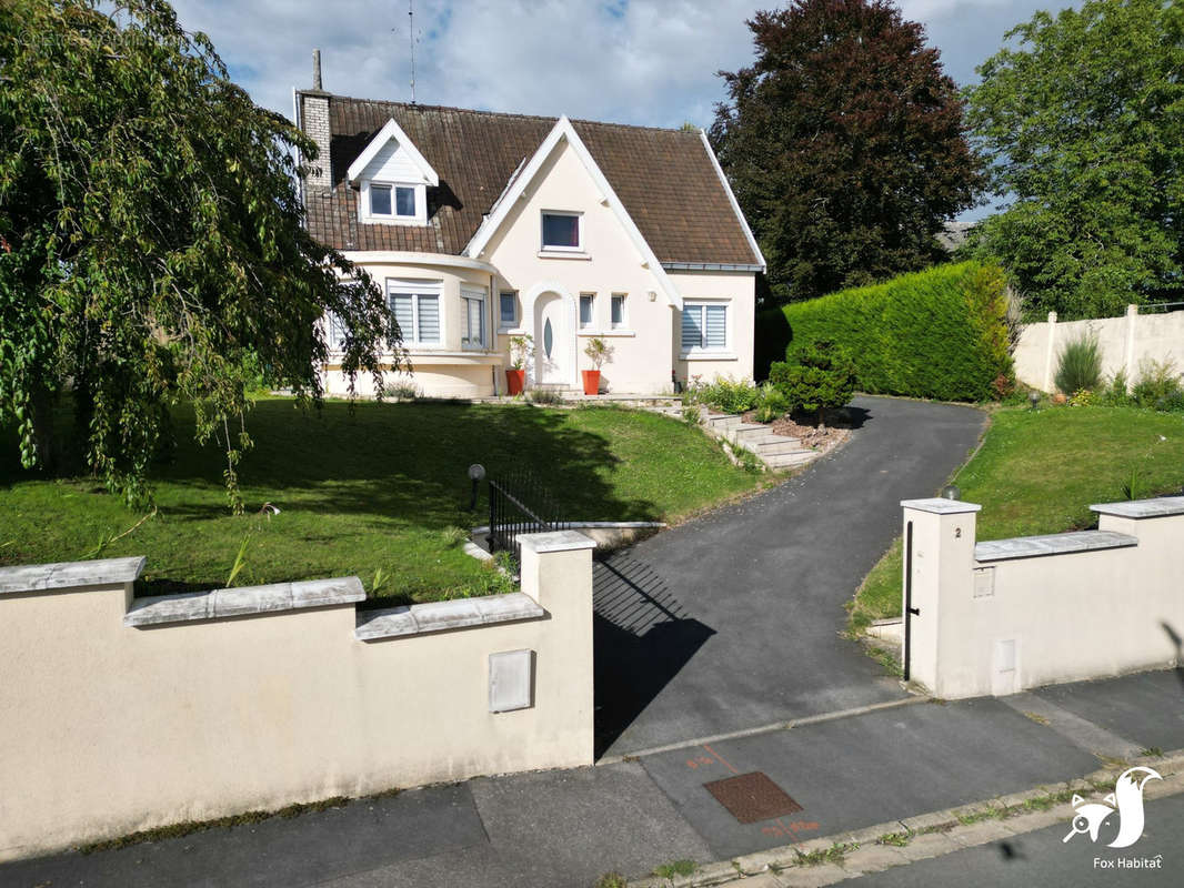 Maison à QUIEVY