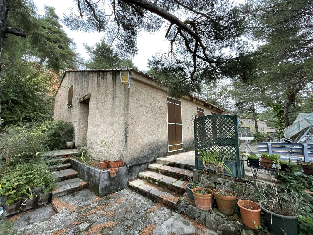 Maison à LA BASTIDE