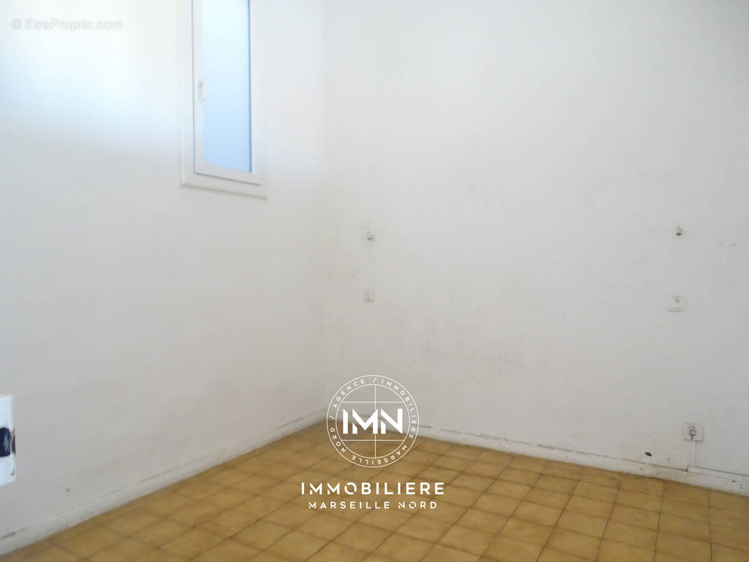 Appartement à MARSEILLE-15E