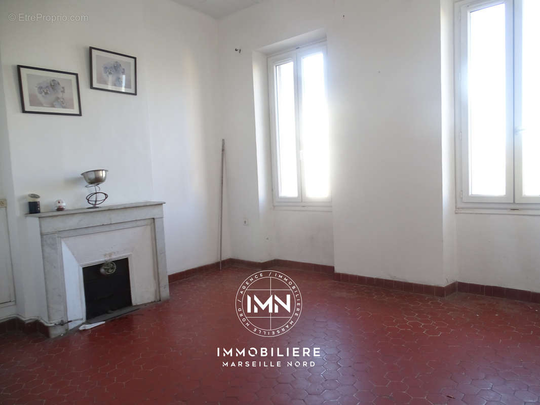 Appartement à MARSEILLE-15E