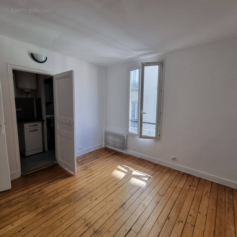 Appartement à PARIS-19E