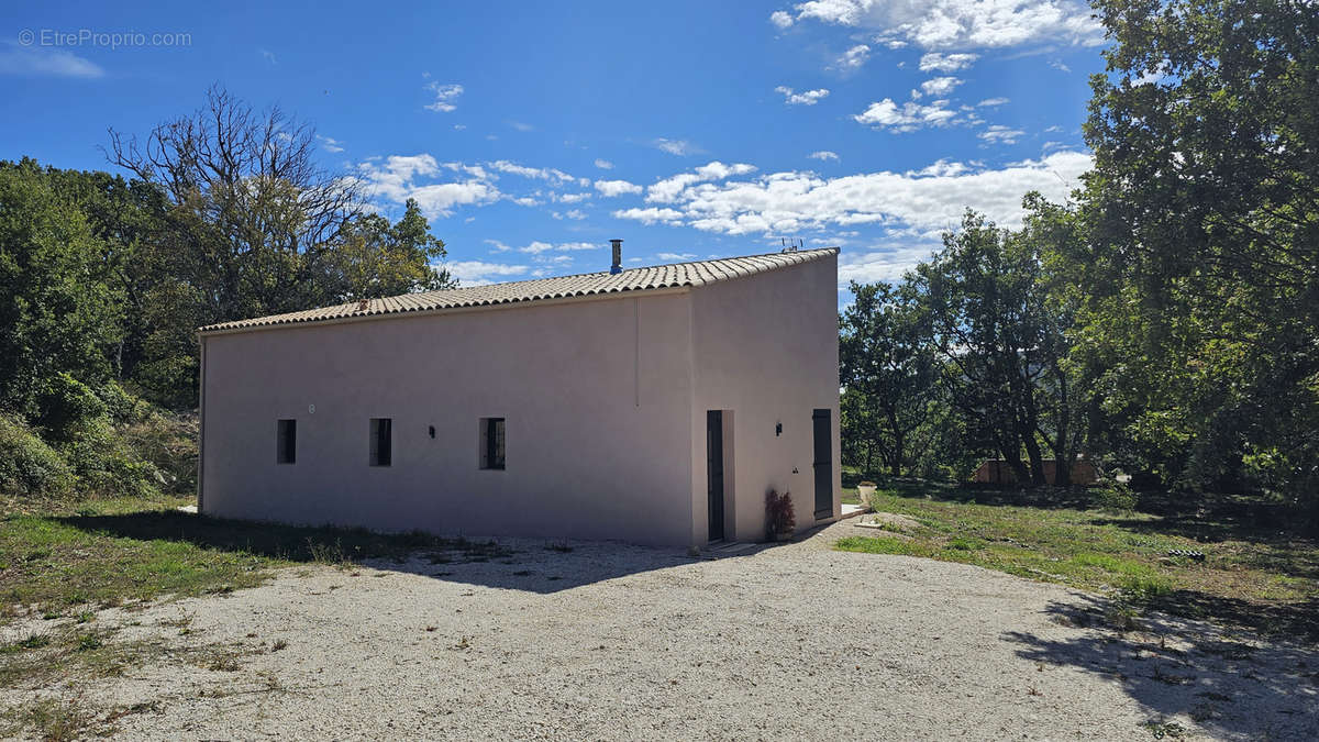 Maison à ESCRAGNOLLES