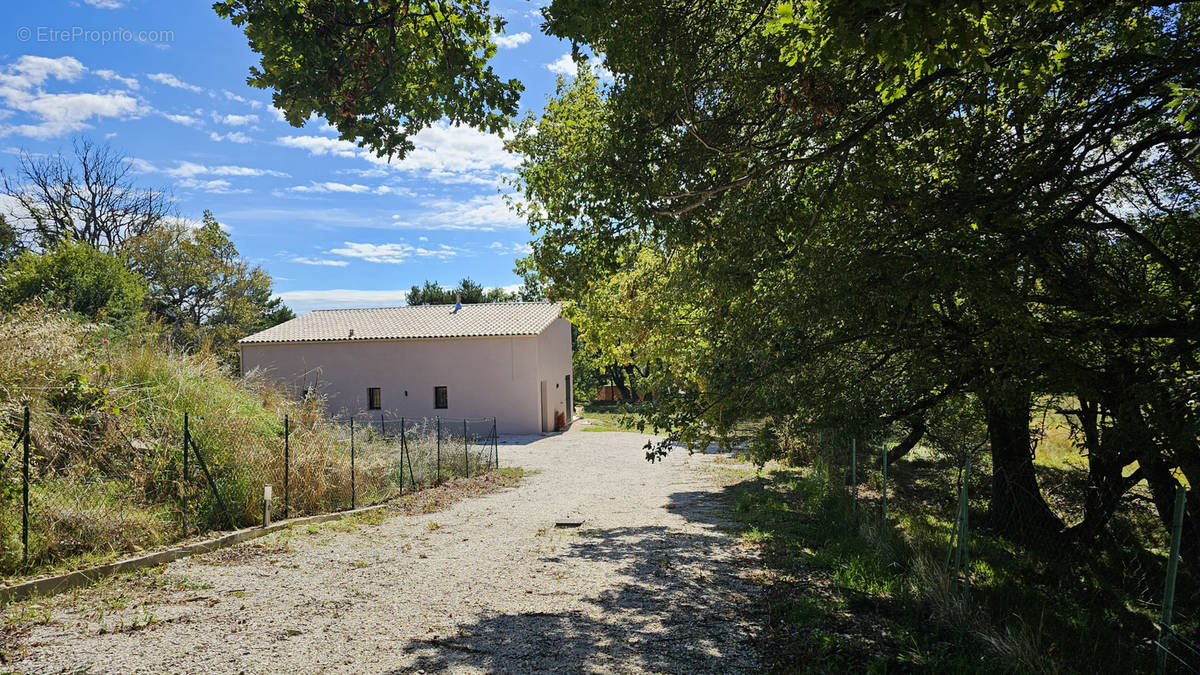 Maison à ESCRAGNOLLES