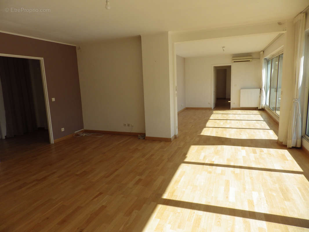 Appartement à MARSEILLE-8E