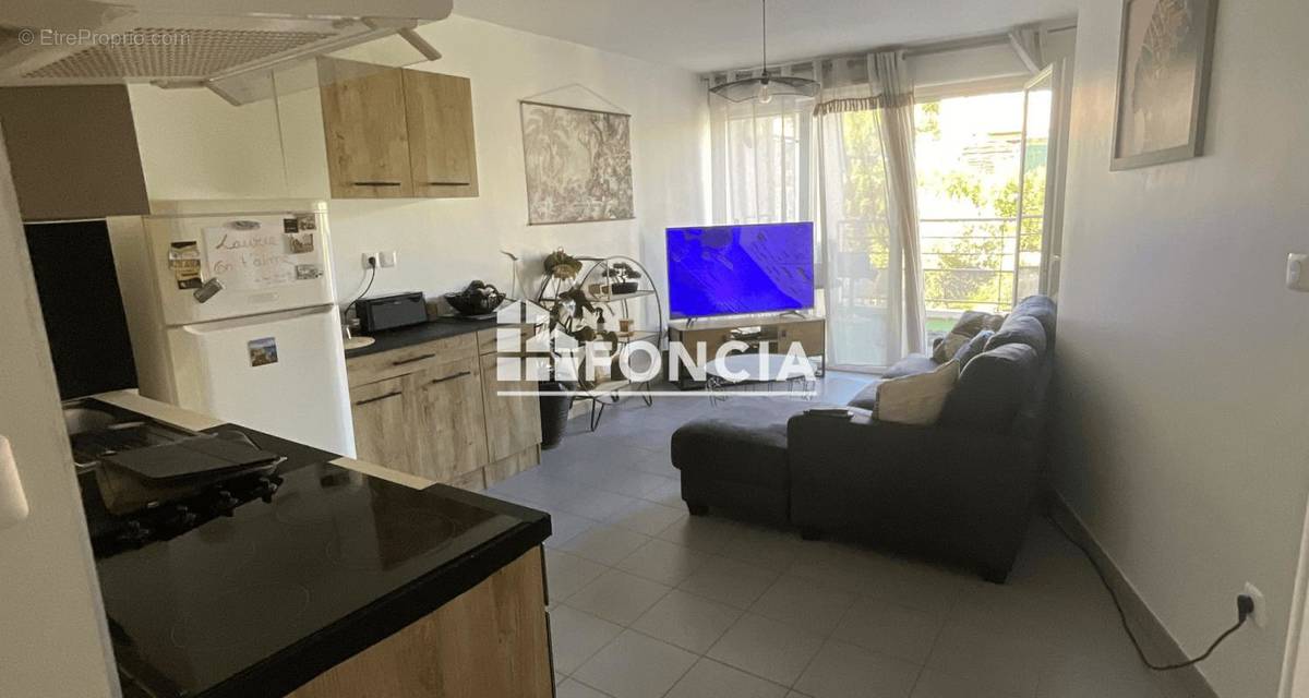 Appartement à MARSEILLE-15E