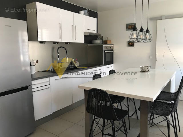 Appartement à VAISON-LA-ROMAINE