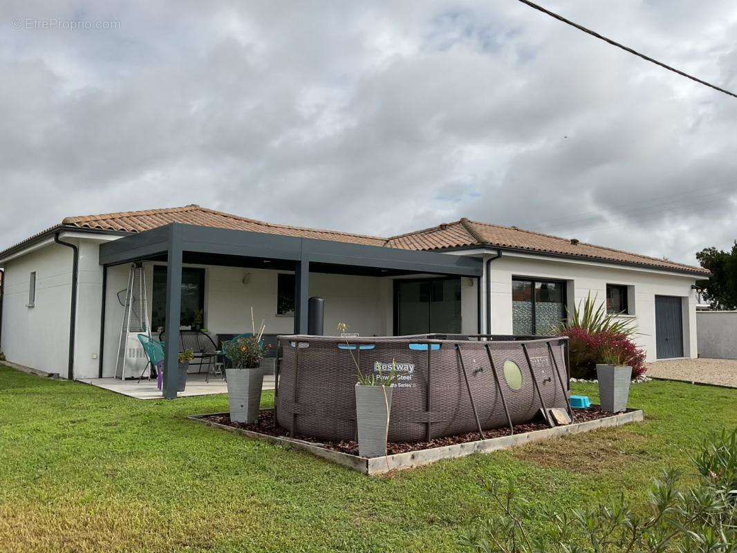 Maison à SAINT-ANDRE-DE-CUBZAC