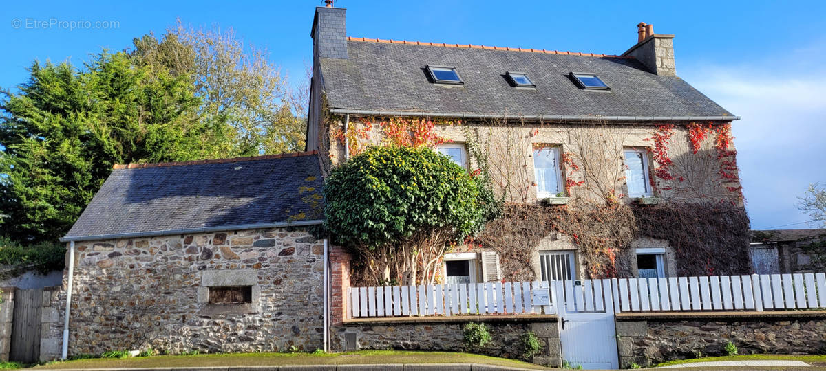 Maison à PLOUBAZLANEC