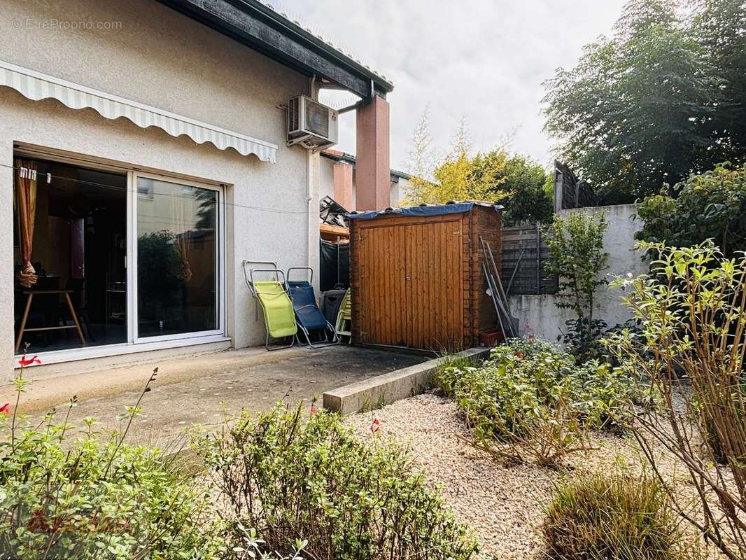 Maison à NIMES