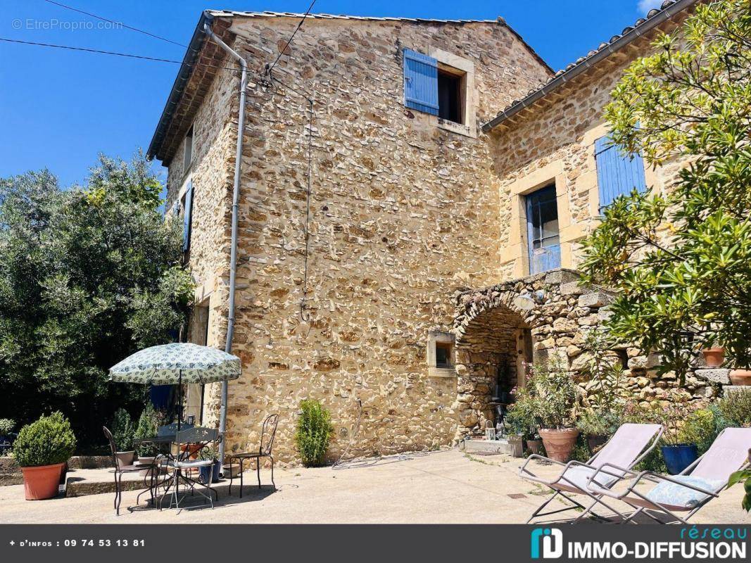 Maison à UZES