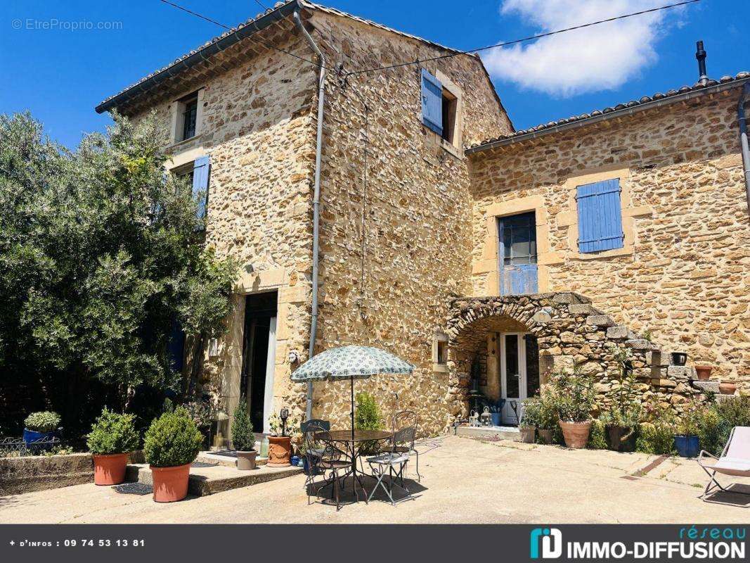 Maison à UZES