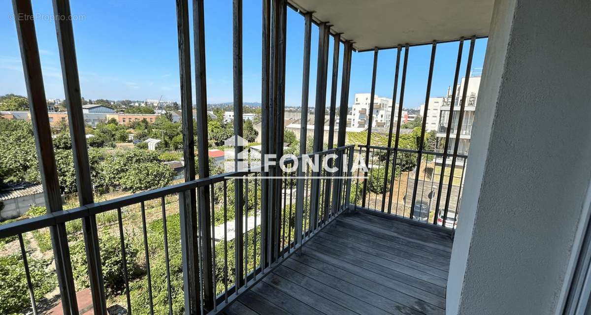 Appartement à VILLEURBANNE