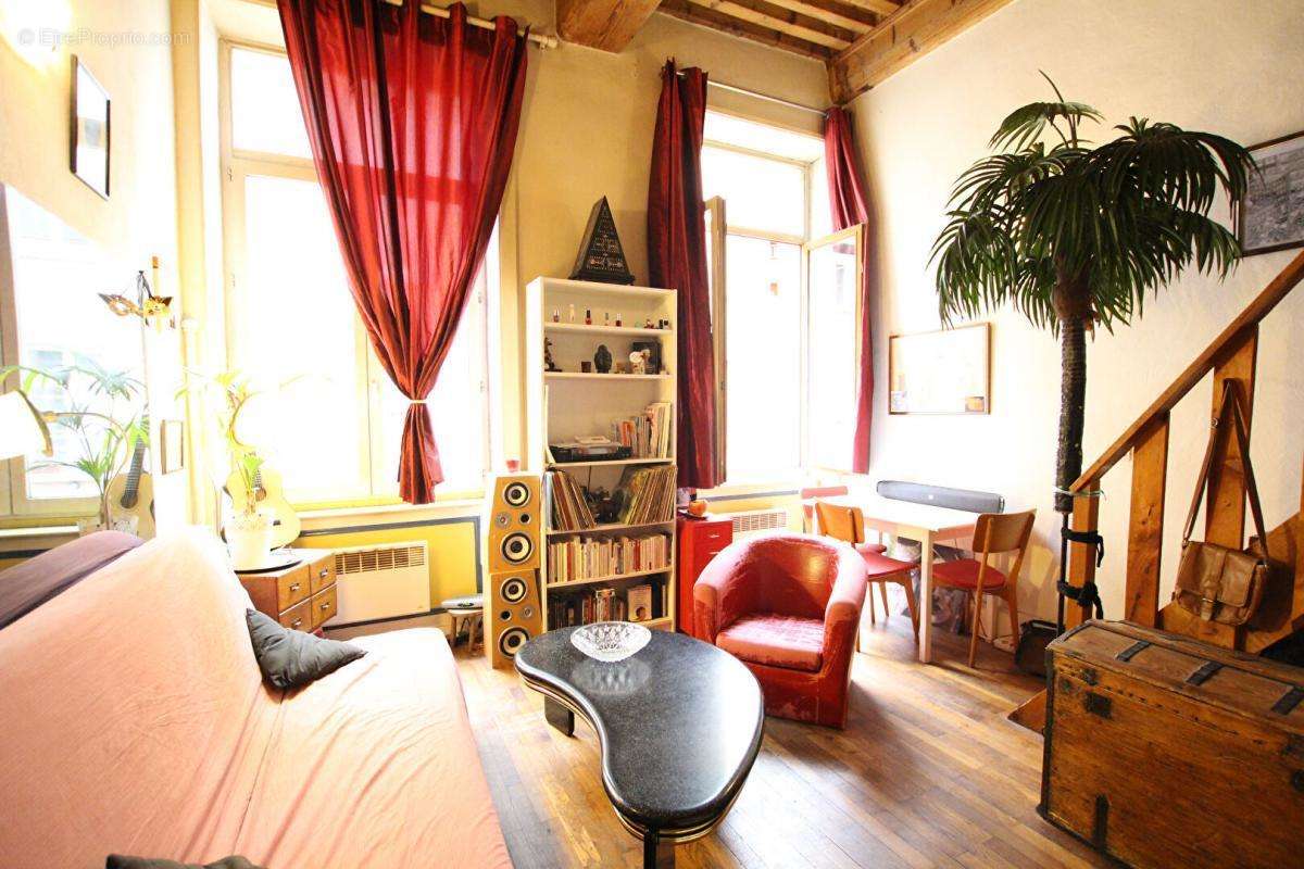 Appartement à LYON-6E