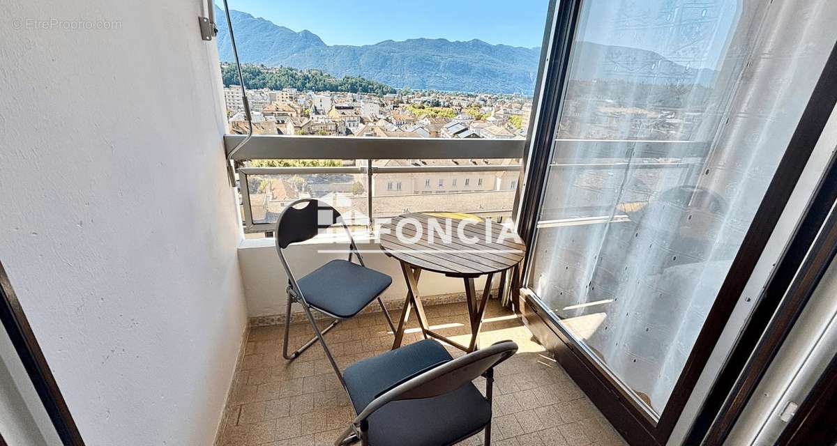 Appartement à AIX-LES-BAINS