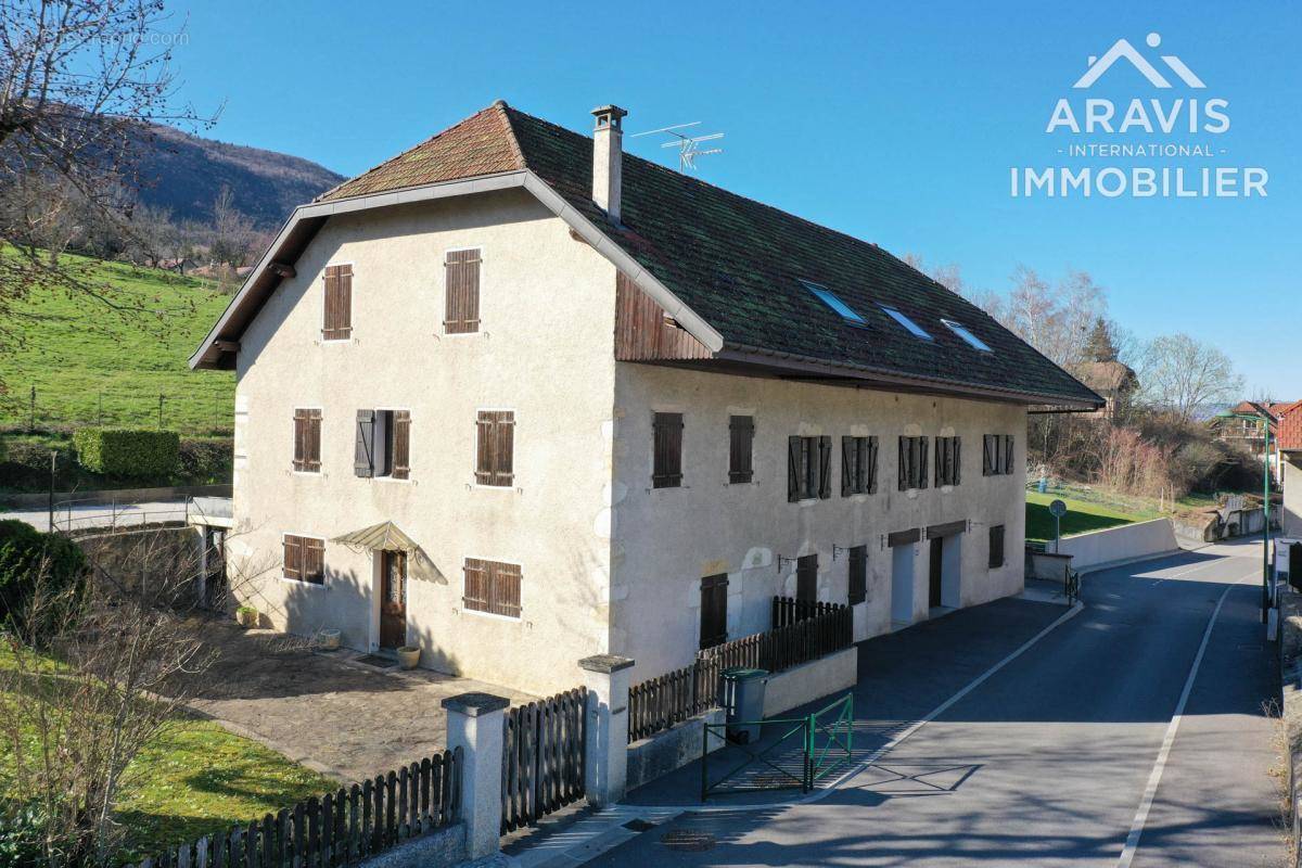 Maison à SAINT-JORIOZ