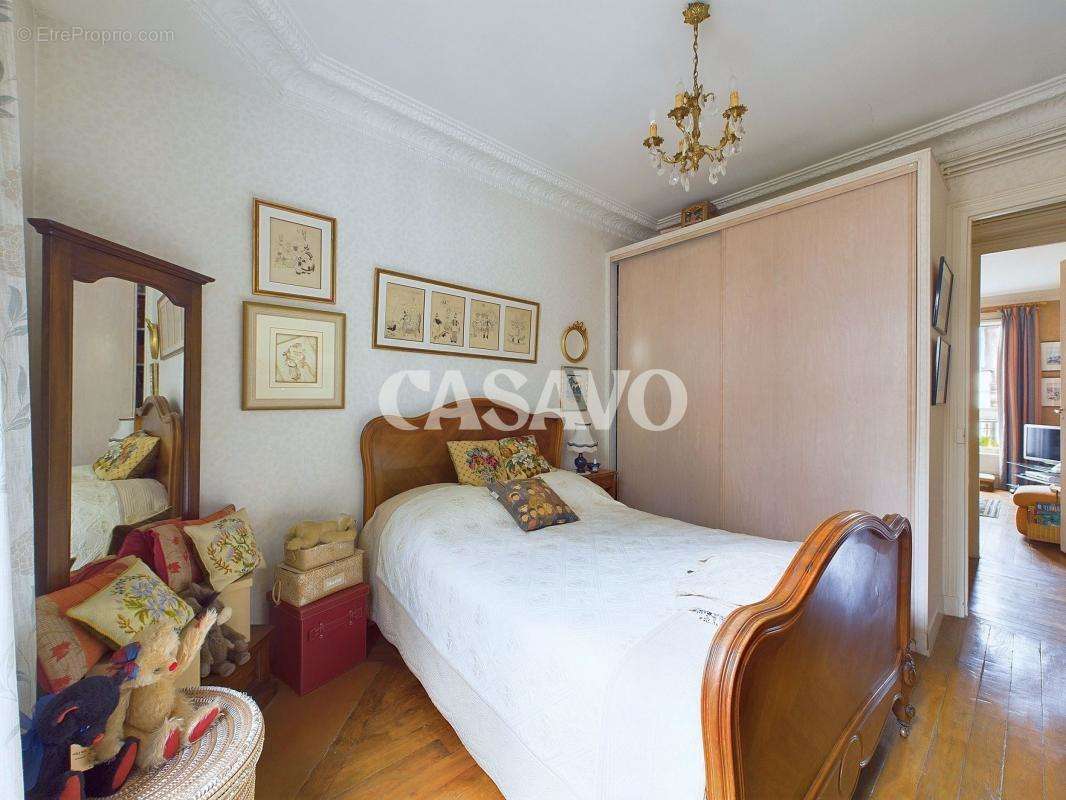 Appartement à PARIS-18E