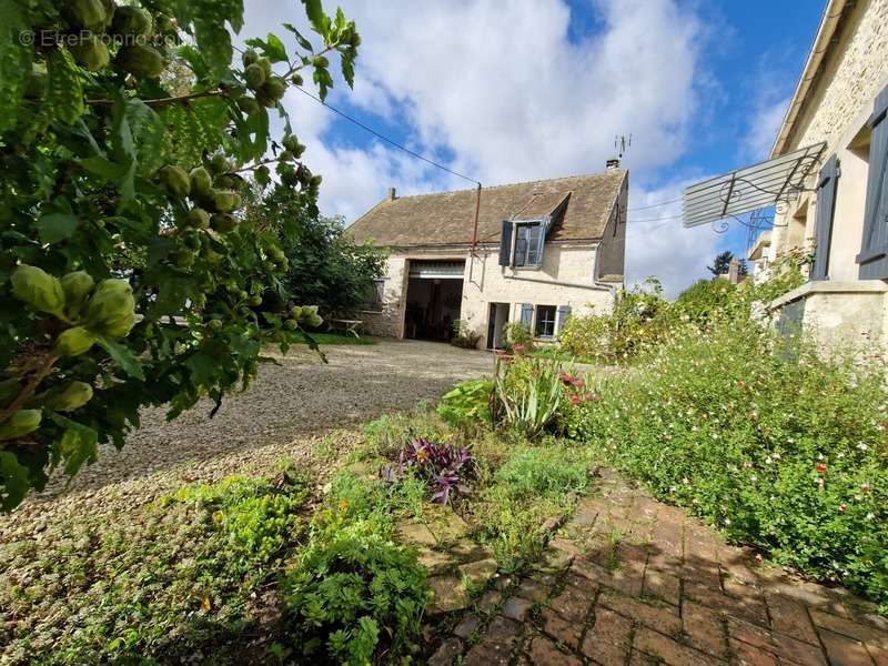 Maison à SAINVILLE