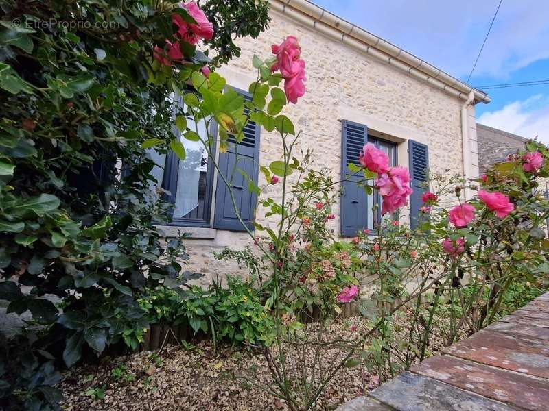 Maison à SAINVILLE