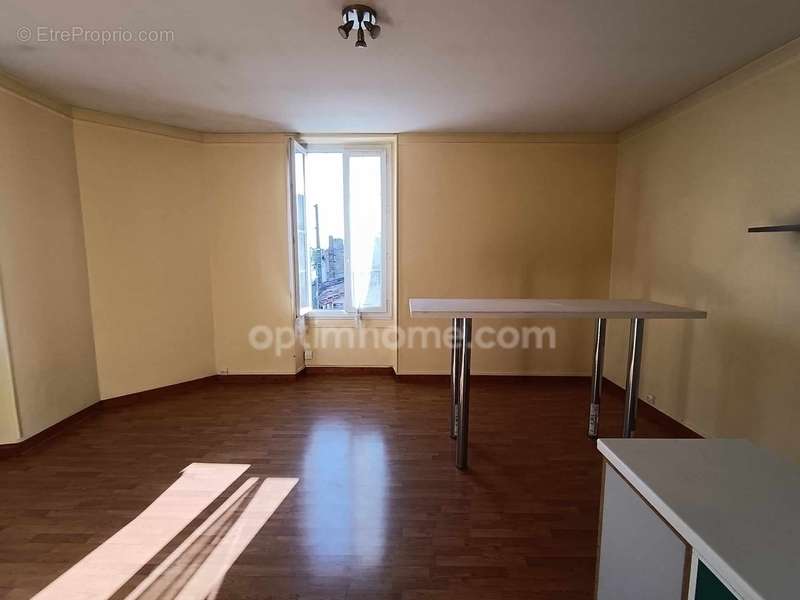 Appartement à COGNAC