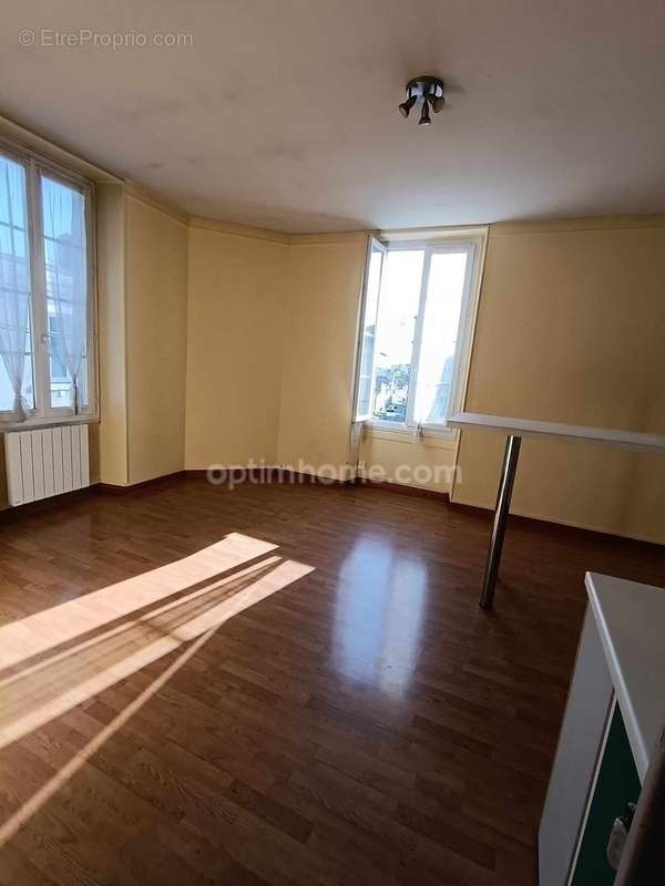 Appartement à COGNAC