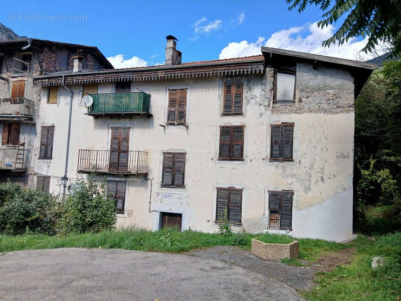 Appartement à ROQUEBILLIERE