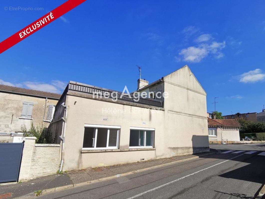 Appartement à COLOMBELLES