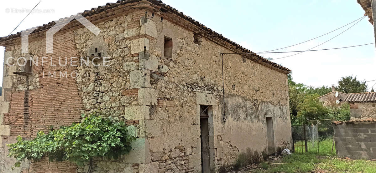 Maison à CASTELMORON-SUR-LOT