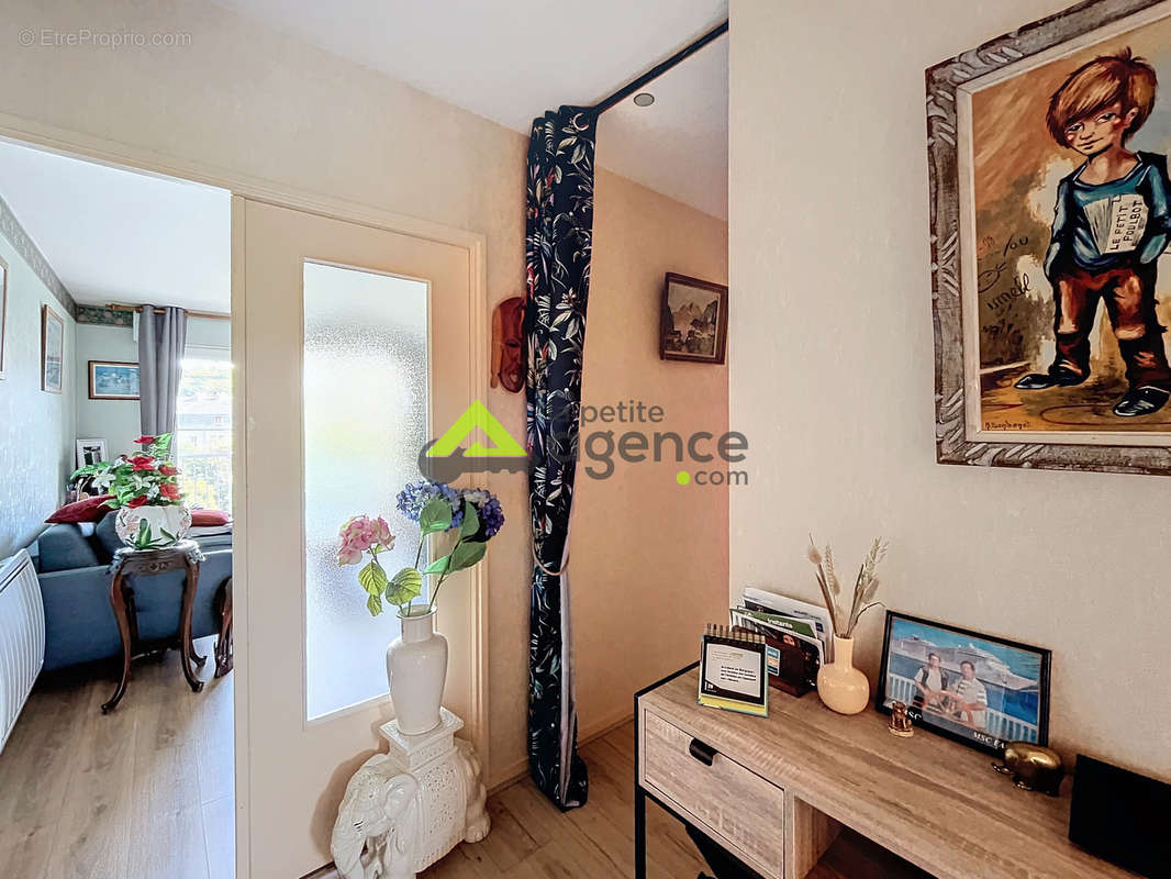 Appartement à GUERET