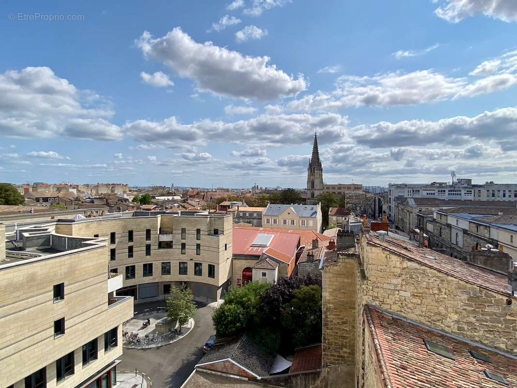 Appartement à BORDEAUX