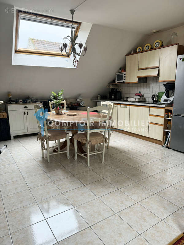 Appartement à BAULNE