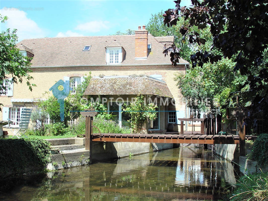 Maison à ANET