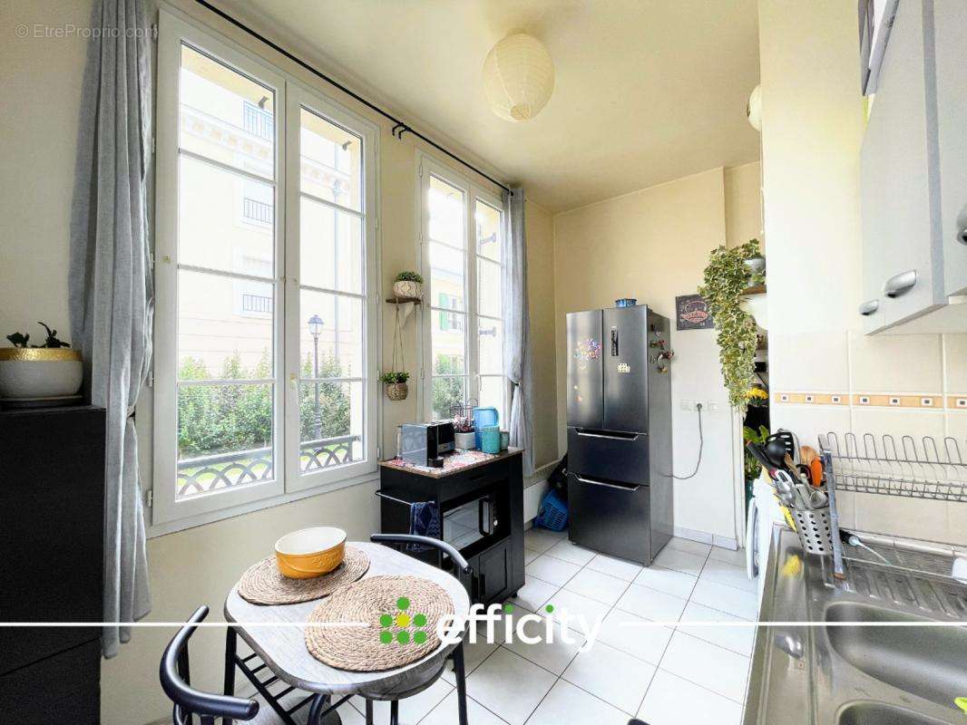 Appartement à SERRIS