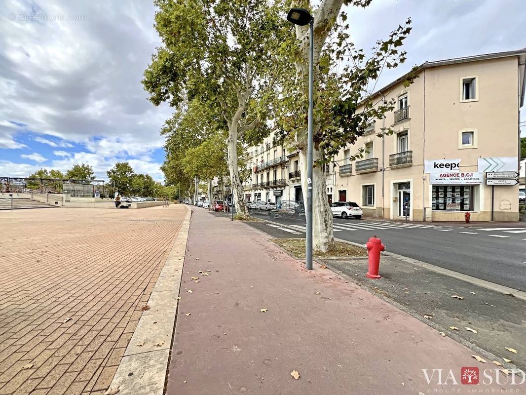 Commerce à BEZIERS