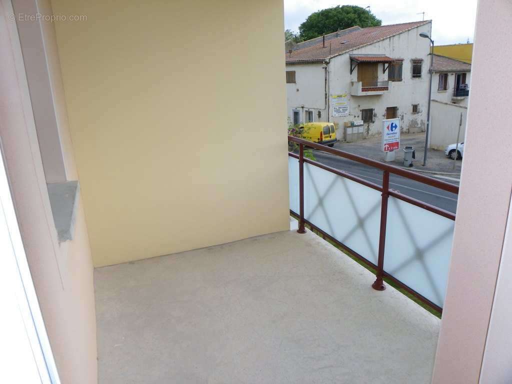 Appartement à VILLENEUVE-LES-BEZIERS